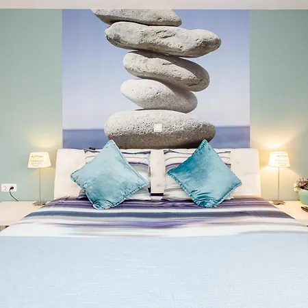 Bed & Breakfast M 3 4*