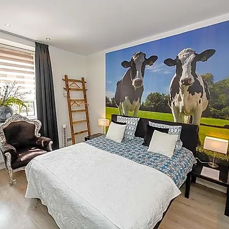 Bed & Breakfast M 3 4*